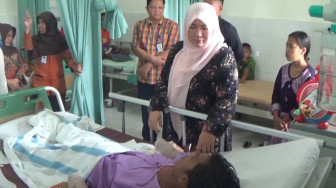 Yuninta Asmara Jalin Tali Asih Dengan Pasien Rumah Sakit