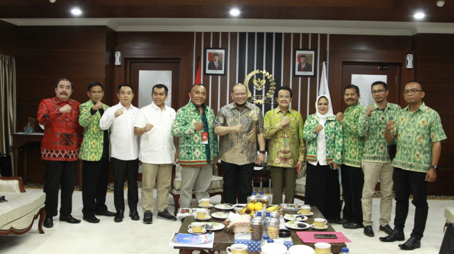 Kelola Dana Desa, DPD RI Minta Perangkat Desa Tingkatkan Kemampuan