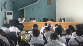 Tinggalkan Dinas PdK, Mata Jamilah Berkaca-kaca