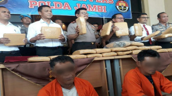Penjaga Sekolah SDN 130 Kota Jambi Nyambi jadi Kurir Ganja, Diciduk