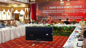 Kunker ke Jambi, Komite I DPD RI Serap Aspirasi Penyederhanaan Birokrasi dan Pilkada Serentak