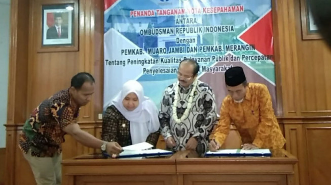 Wabup Merangin Tandatangani MOU Dengan Ombudsman RI