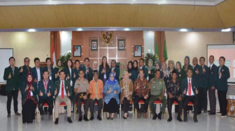 Wabup Sofia Hadiri Pelantikan Pengurus IDI Batanghari