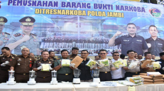 Danrem 042/Gapu Hadiri Pemusnahan Barang Bukti Narkoba