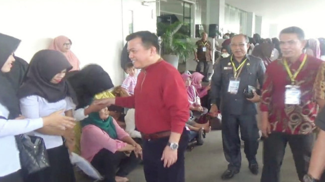 Bupati Merangin Berikan Semangat kepada Peserta Tes CPNS