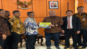 Bupati Pacitan  Minta Dukungan DPD RI Percepat Pembangunan