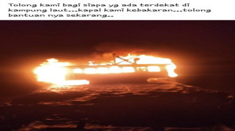 Kapal Terbakar di Kuala Kampung Laut