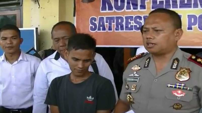 Bagak Menyebarkan Hoax, Ditangkap Polisi Tak Berkutik