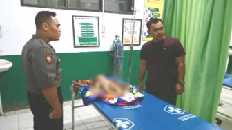 Sadis !!! Ibu Kandung Bunuh Bayi Pakai Rebana dan Diseret