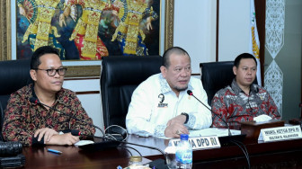 Ketua DPD RI Apresiasi OJK Buka Hotline Pengaduan