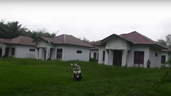 Rumah Dinas Hakim Tanjabtim Bak Tempat “Jin Buang Anak”
