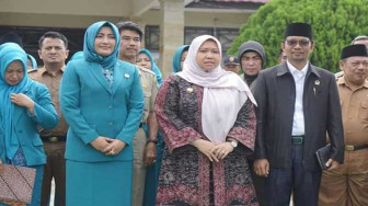 Masnah Hadiri Pelantikan Enam PKK Kecamatan