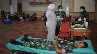 Cegah Kekurangan Stok Darah di Tengah Wabah Corona, Korem 042/Gapu Gelar Donor Darah