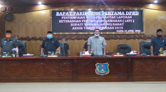 Rapat Paripurna DPRD, Bupati Tanjabbar Sampaikan LKPJ 2019