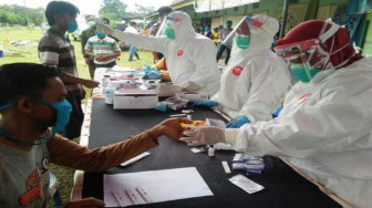 Ratusan Orang Pekerja Jaringan Gas di Sarolangun Menjalani Rapid Test