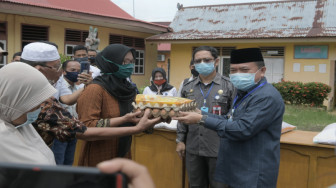 Al Haris Salurkan Bantuan untuk Warga Terdampak Covid-19