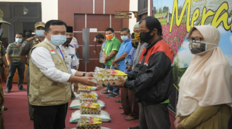 Ojek dan Pelaku UMKM dapat Bansos Dampak Covid-19 Dari Pemkab Merangin