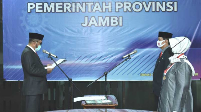 Sudirman : Pejabat Harus Jadi Panutan