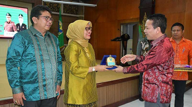 Bupati Hadiri Pisah Sambut Kajari Batang Hari