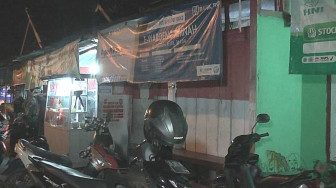 Buruh Asal Jambi Hebohkan Lelang Motor Listrik Bertanda Tangan Jokowi