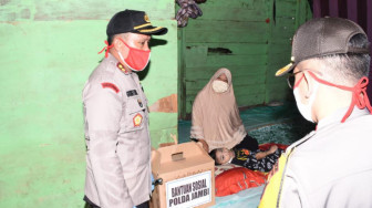 Kapolda Jambi Lakukan Baksos untuk Masyarakat Difabel Terdampak Wabah Covid -19