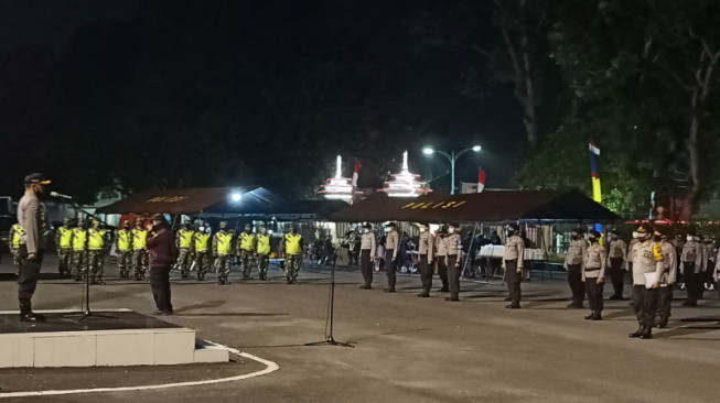 Satuan Gugus Tugas Covid-19 Provinsi Jambi, Lakukan Apel Gabungan Malam Hari