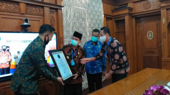 Mochammad Farisi Terima Penghargaan Nasional P4GN BNN RI