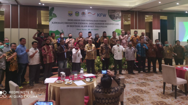 Deklarasi dan Sosialisasi Forum KEE Koridor Kehidupan Liar Bukit 30