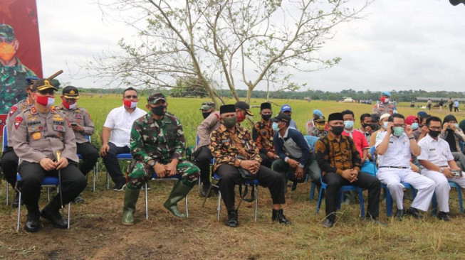 Kapolda dan Danrem Hadiri Vicon Kampung Tangguh Nusantara
