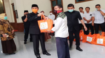 Security, Cleaning Service dan Honorer Terima Bantuan dari DPRD Provinsi Jambi