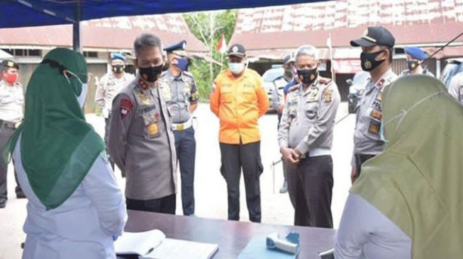 Kapolda Cek Pos Penyekatan di Batas Kota