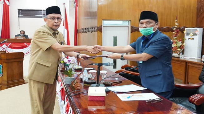 Sekda Sampaikan Nota Rancangan KUPA dan PPAS Perubahan APBD 2020