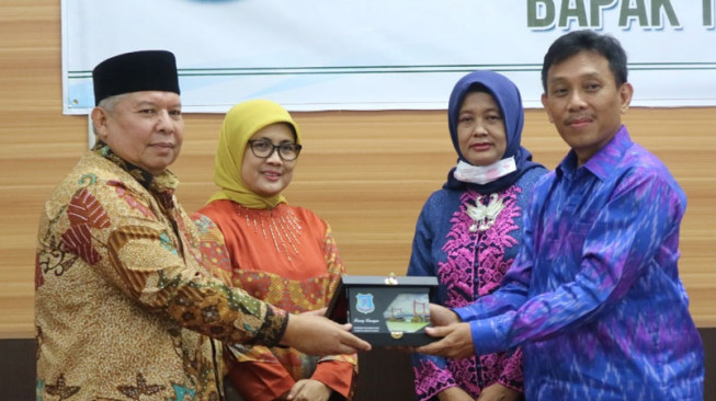 Bupati Safrial Hadiri Pisah Sambut Kajari Tanjungjabung Barat