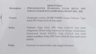 SK Plt Ketua Golkar Kota Jambi Muncul, Ketua SC Musda Terkejut