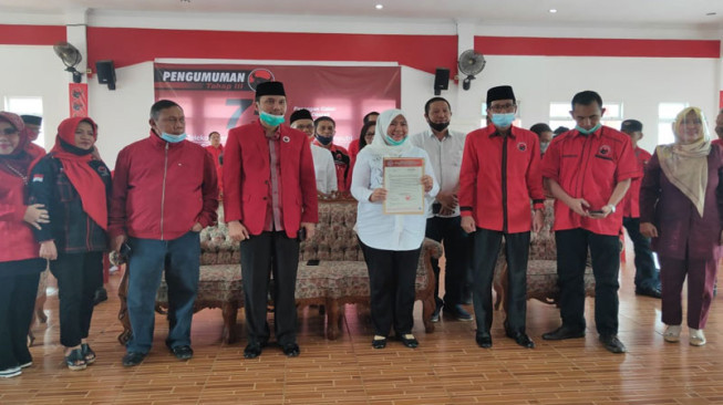 PDI-P Resmi Usung Yunninta - Mahdan di Pilkada Batanghari