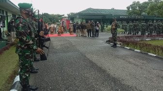 Kunker Pangdam II/Sriwijaya Disambut Jajar Kehormatan Prajurit Kodim Sarko
