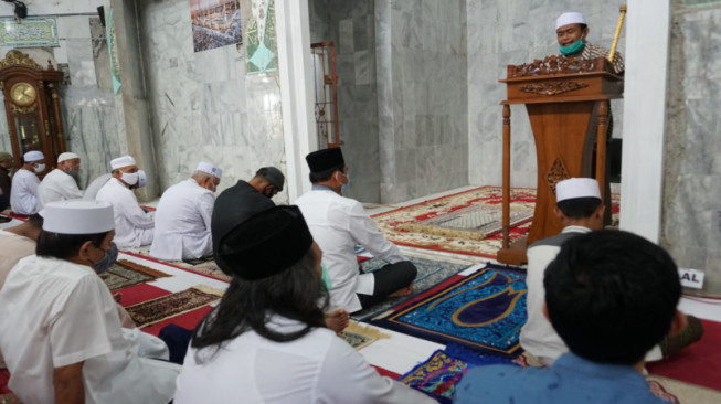 Salat Jumat di Masjid Setya Negara, Syafril Nursal: Sejak Kecil Kami Anak Kosera Salat Disini.