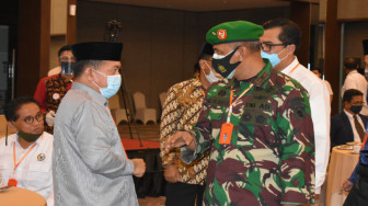 Danrem Gapu Hadiri Penandatanganan Pakta Integritas dan Gakkum Penerapan Prokes Pilkada Serentak 2020 di Provinsi Jambi