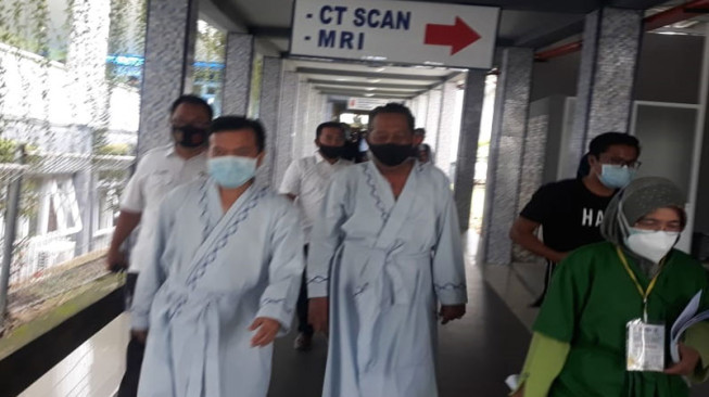 Haris – Sani Jalani Tes Kesehatan di RSUD Raden Mattaher