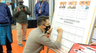 Kapolda Hadiri Penandatanganan Pakta Intergritas Kepatuhan Pengendalian Covid-19