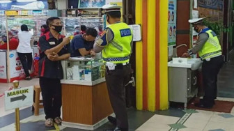 Polda Jambi Patroli Penerapan Protokol Kesehatan