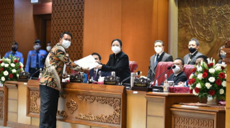 DPR Sahkan UU Cipta Kerja, Demokrat dan PKS Menolak