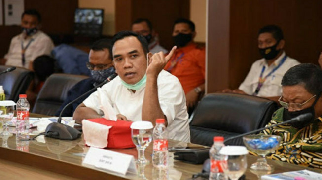 Legislator Gerindra : Perpres No.98/2020, Kado Pemerintah Buat Guru Honorer