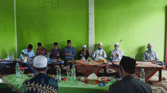 Forum Jaringan Relawan Kyai dan Santri Tebo Dukung Haris-Sani
