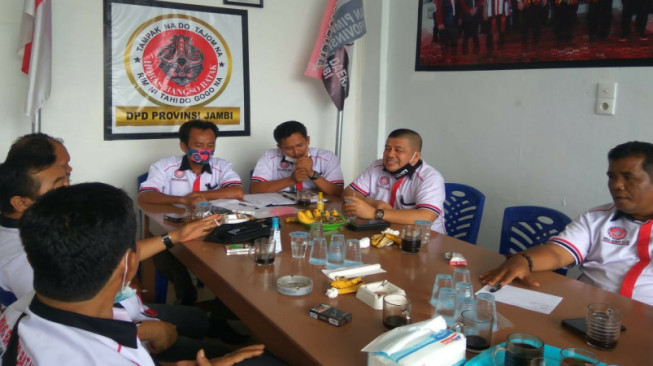 Horas Bangso Batak Provinsi Jambi Dukung Al Haris dan Abdullah Sani pada Pilgub Jambi