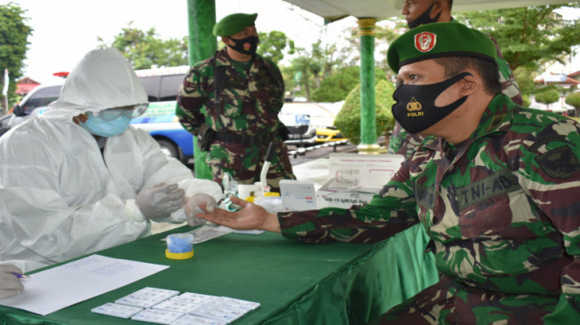Cegah Covid-19, Korem 042/Gapu Gelar Rapid Test