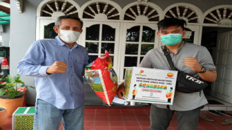 SKK Migas dan PetroChina Peduli, Berikan Sembako kepada Wartawan yang Tergabung Dalam FJM