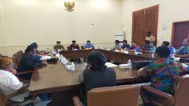 Dialog dengan KSPSI, DPRD Provinsi Jambi Teruskan Aspirasi ke Presiden dan DPR RI