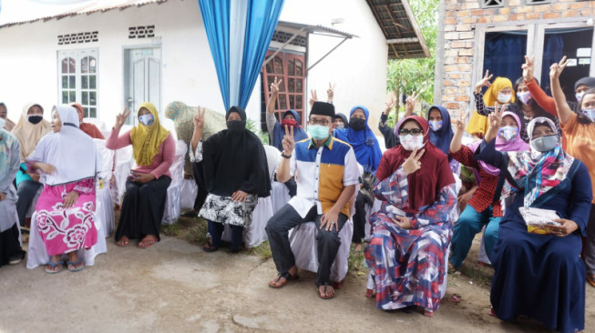 Jelang Debat Perdana, Fachrori Masih Meluangkan Waktu Bertemu Simpatisannya