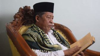 Beliau Tetap Santri